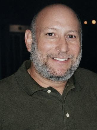 Frank Weiss Cold Case Breakthrough: Ex-Wife Arrested 24 Years After Plano Man’s Death A major development has emerged in the decades-old killing of Frank Weiss, a former resident of Plano, Texas, whose death in 2002 remained unsolved for more than two decades. Weiss was found dead near Lake Lewisville, leaving his family with years of unanswered questions and grief. Despite early investigative efforts, the case eventually went cold, with little progress for many years. On April 20, 2026, authorities announced a significant breakthrough. Lisa Honrud, Weiss’s former wife, was arrested in Waxahachie, Texas by the Frisco Police Department in connection with his death. She has been charged with murder, marking a pivotal moment in a case that had long remained unresolved. Investigators say renewed efforts—including advances in forensic science and new witness information—played a crucial role in moving the case forward. Evidence that could not be fully analyzed in 2002 was reportedly re-examined, helping authorities build a stronger case. Police officials described the arrest as a step toward long-awaited justice for Weiss’s family, who have endured 24 years without closure. However, they emphasized that the investigation is still ongoing, and key details—such as motive and specific circumstances surrounding the death—have not yet been publicly disclosed. As the case proceeds through the legal system, attention remains focused on uncovering the full truth behind Weiss’s death. For his loved ones, this development brings a renewed sense of hope that accountability and answers may finally be within reach.